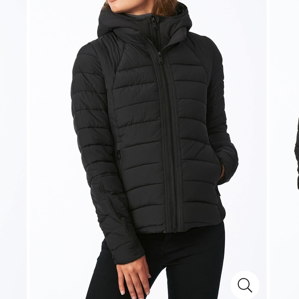 BERNARDO
Neoprene Combo Packable Jacket In Navy Blue